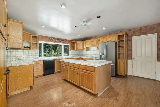 11583 Zelzah Avenue, Granada Hills, CA 91344