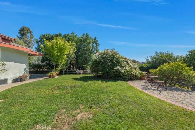 11583 Zelzah Avenue, Granada Hills, CA 91344