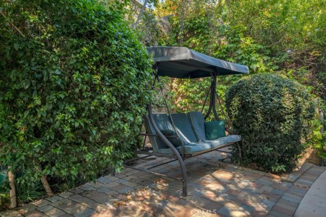 11583 Zelzah Avenue, Granada Hills, CA 91344