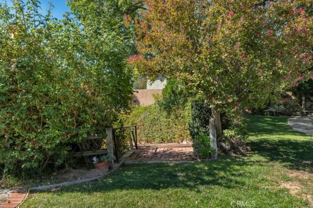 11583 Zelzah Avenue, Granada Hills, CA 91344