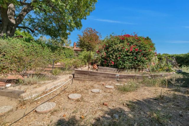 11583 Zelzah Avenue, Granada Hills, CA 91344