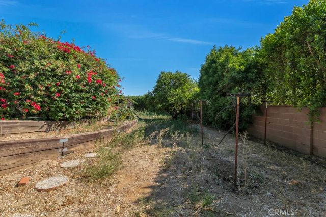 11583 Zelzah Avenue, Granada Hills, CA 91344