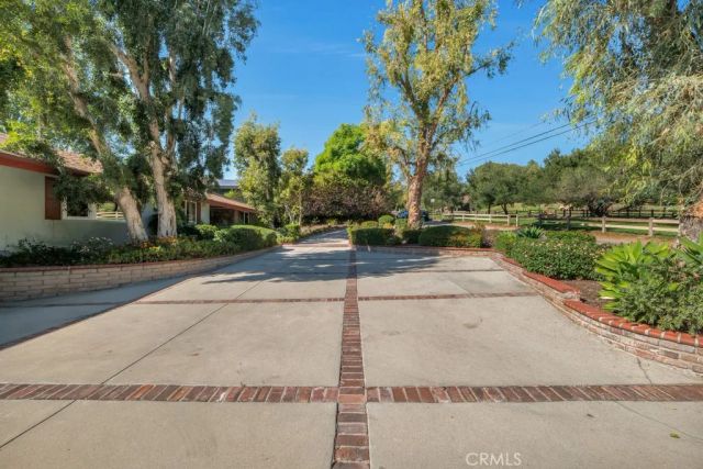 11583 Zelzah Avenue, Granada Hills, CA 91344