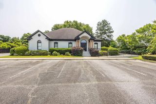 6410 West Hamilton Park Drive, Columbus, GA 31909
