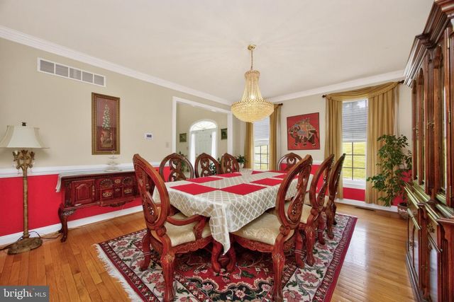 904 VICTORIA CT, Downingtown, PA 19335