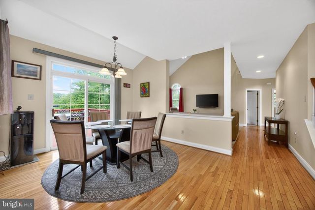 904 VICTORIA CT, Downingtown, PA 19335