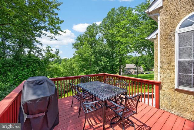904 VICTORIA CT, Downingtown, PA 19335