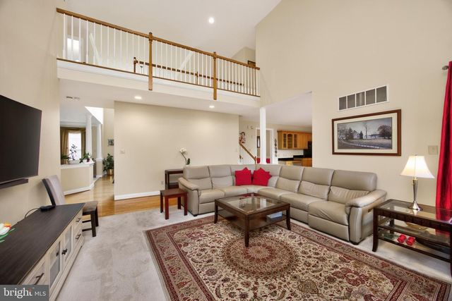 904 VICTORIA CT, Downingtown, PA 19335