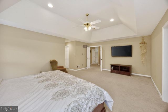 904 VICTORIA CT, Downingtown, PA 19335