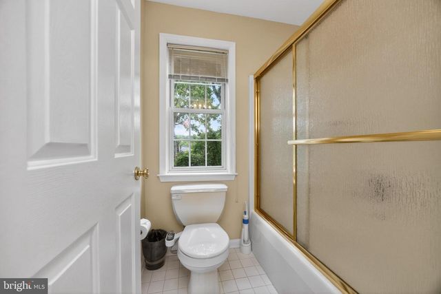 904 VICTORIA CT, Downingtown, PA 19335