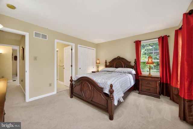 904 VICTORIA CT, Downingtown, PA 19335