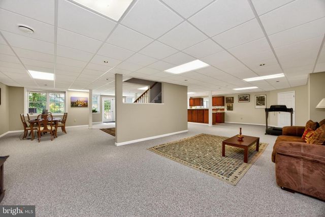 904 VICTORIA CT, Downingtown, PA 19335