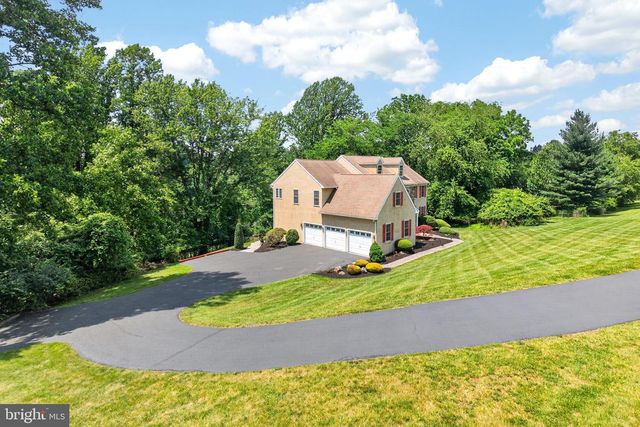 904 VICTORIA CT, Downingtown, PA 19335