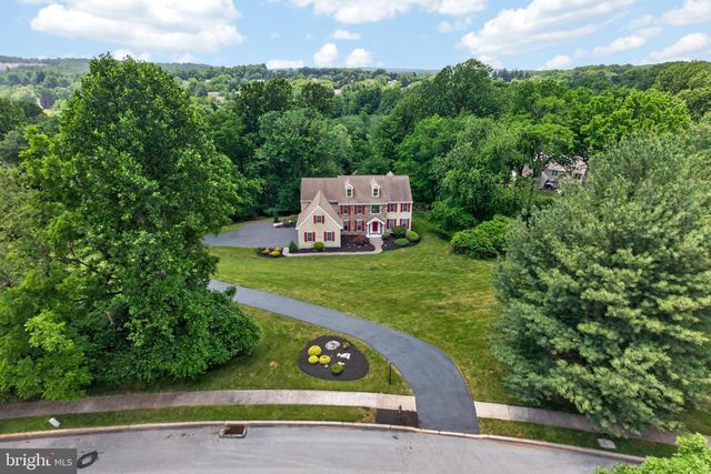 904 VICTORIA CT, Downingtown, PA 19335