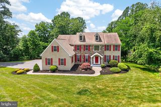 904 VICTORIA CT, Downingtown, PA 19335
