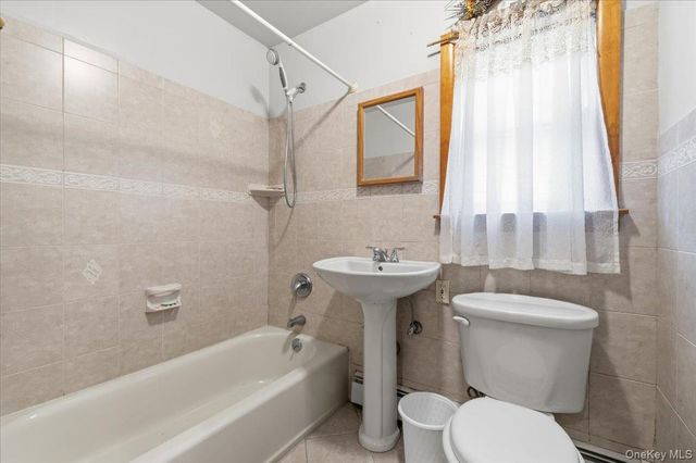 280 Division Avenue, Massapequa, NY 11758