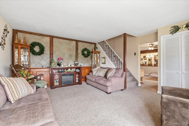 280 Division Avenue, Massapequa, NY 11758