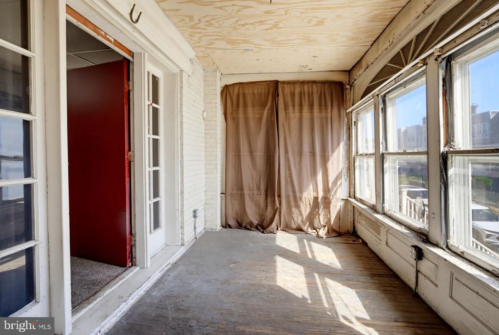 7339 GARMAN ST, PHILADELPHIA, PA 19153 — photo 2