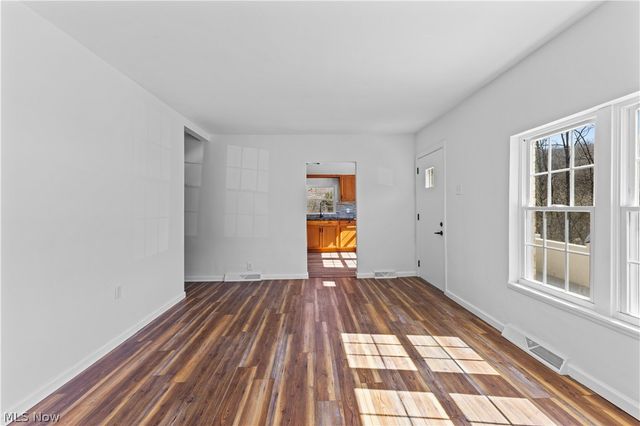 353 Weirton Avenue, Weirton, WV 26062