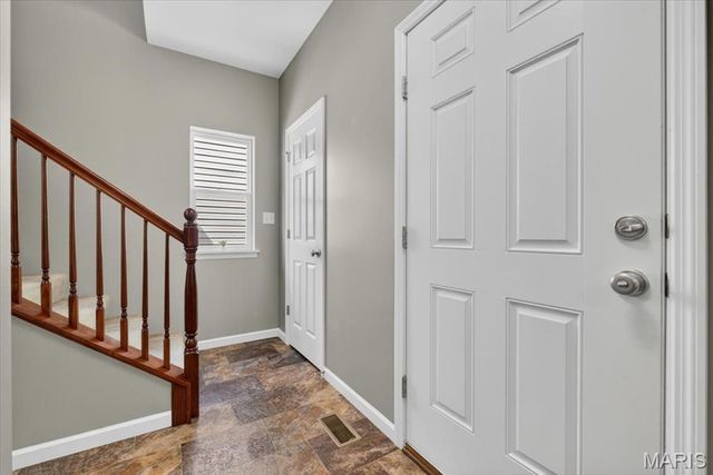 9732 Wilderness Battle Circle, St Louis, MO 63123