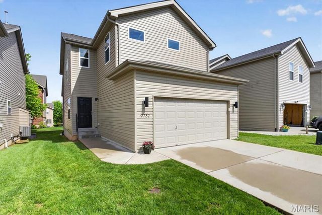 9732 Wilderness Battle Circle, St Louis, MO 63123