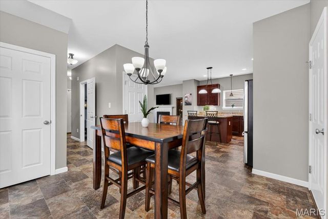 9732 Wilderness Battle Circle, St Louis, MO 63123