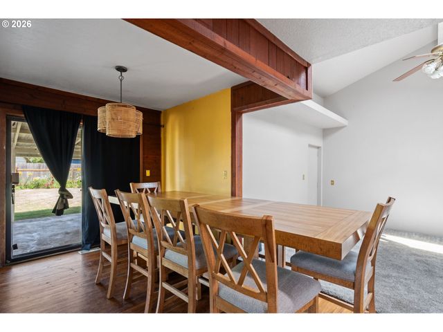 2225 Se 181ST Ave, Portland, OR 97233