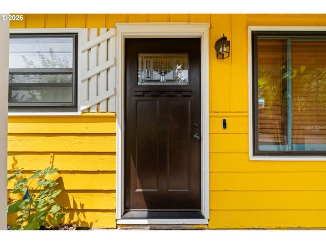 2225 Se 181ST Ave, Portland, OR 97233