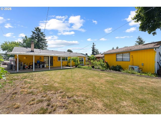 2225 Se 181ST Ave, Portland, OR 97233