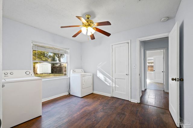 1631 E Hayes St, Pensacola, FL 32503