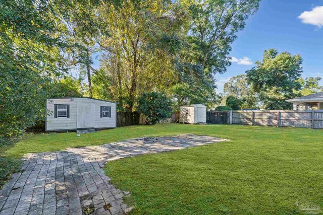 1631 E Hayes St, Pensacola, FL 32503