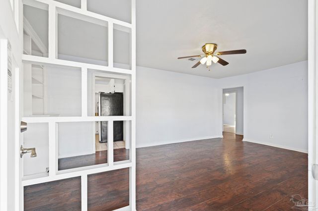 1631 E Hayes St, Pensacola, FL 32503