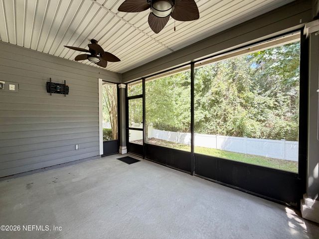 336 HERON LANDING Road, St. Johns, FL 32259