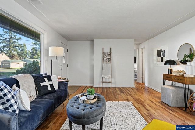 820 West Vista Av S, Salem, OR 97302