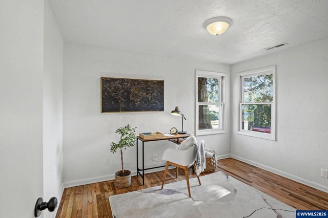 820 West Vista Av S, Salem, OR 97302