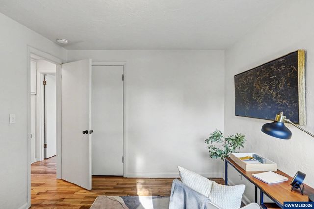 820 West Vista Av S, Salem, OR 97302