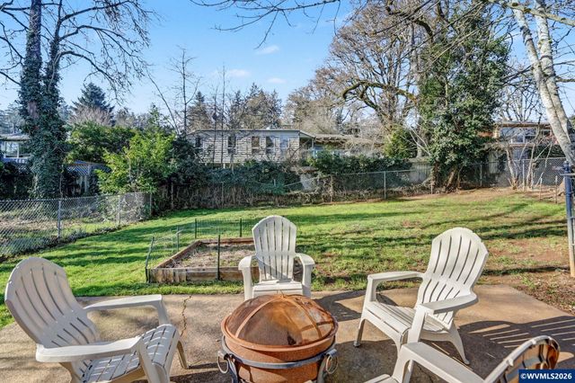 820 West Vista Av S, Salem, OR 97302