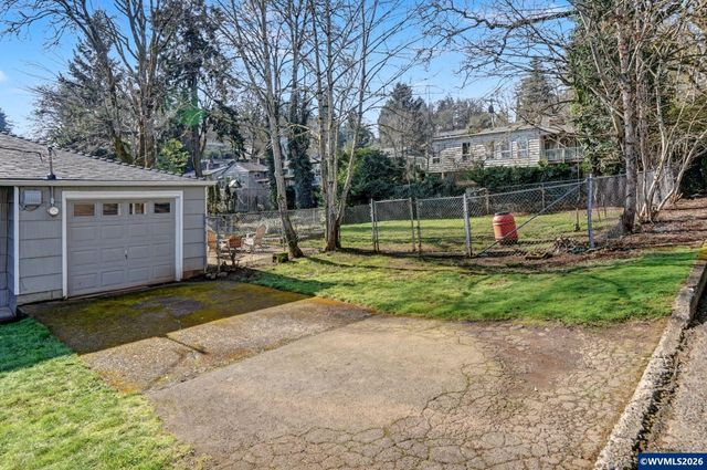 820 West Vista Av S, Salem, OR 97302