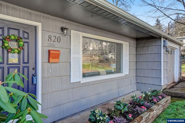 820 West Vista Av S, Salem, OR 97302