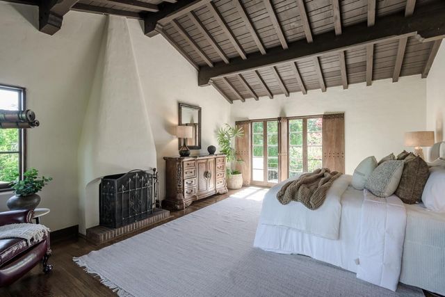 420 El Arroyo Road, Hillsborough, CA 94010