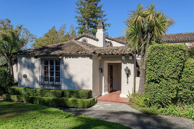 420 El Arroyo Road, Hillsborough, CA 94010