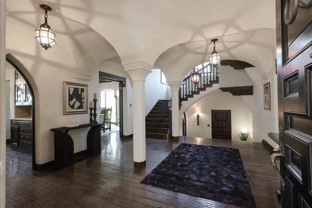 420 El Arroyo Road, Hillsborough, CA 94010