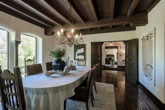 420 El Arroyo Road, Hillsborough, CA 94010