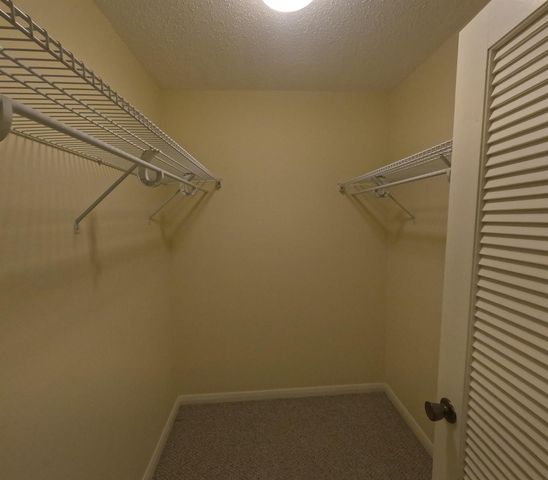 20 SE Turtle Creek Drive Apt F, Tequesta, FL 33469