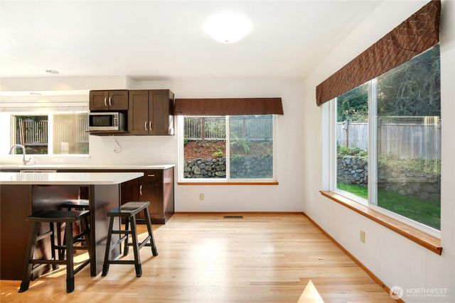 12698 Plateau Circle NW, Silverdale, WA 98383