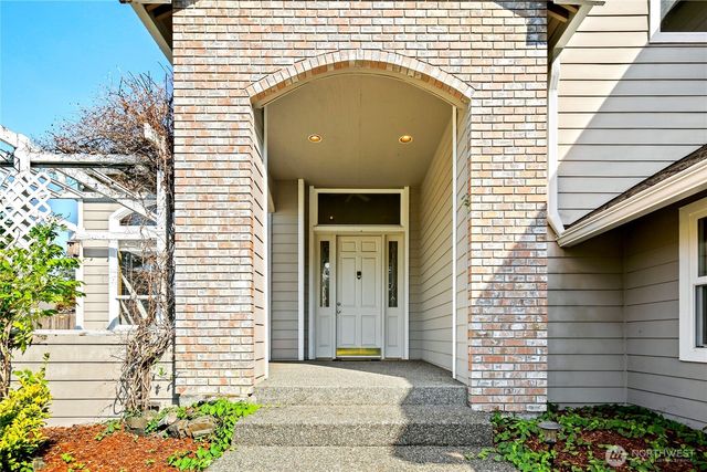 12698 Plateau Circle NW, Silverdale, WA 98383