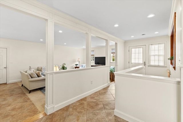 20 Gay St, Westwood, MA 02090