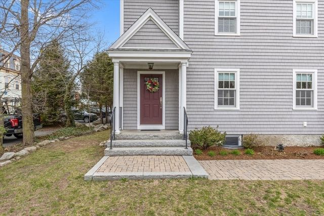 20 Gay St, Westwood, MA 02090