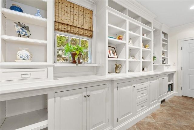 20 Gay St, Westwood, MA 02090