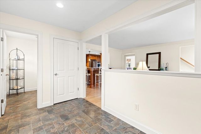 20 Gay St, Westwood, MA 02090